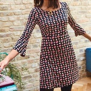 Boden Miriam Jersey Tunic Dress Bell
Sleeve Black Floral Print Size 12L